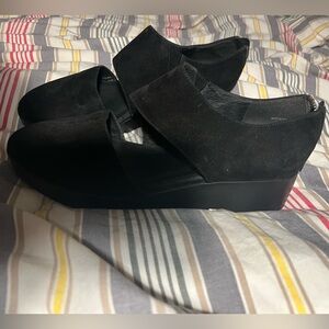 Eileen Fisher Womens 8.5 Suede Leather Platform Wedge Black Sandals  New.